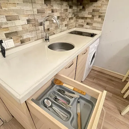 Al Khalej Aparthotel