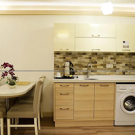 Al Khalej Aparthotel 4*